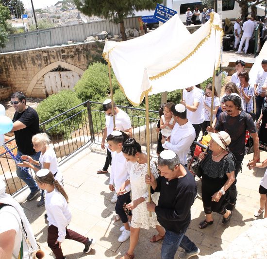 הפקת בר מצוות בכותל - אהרון מזרחי